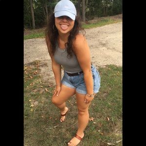 Meet your Posher, Amber